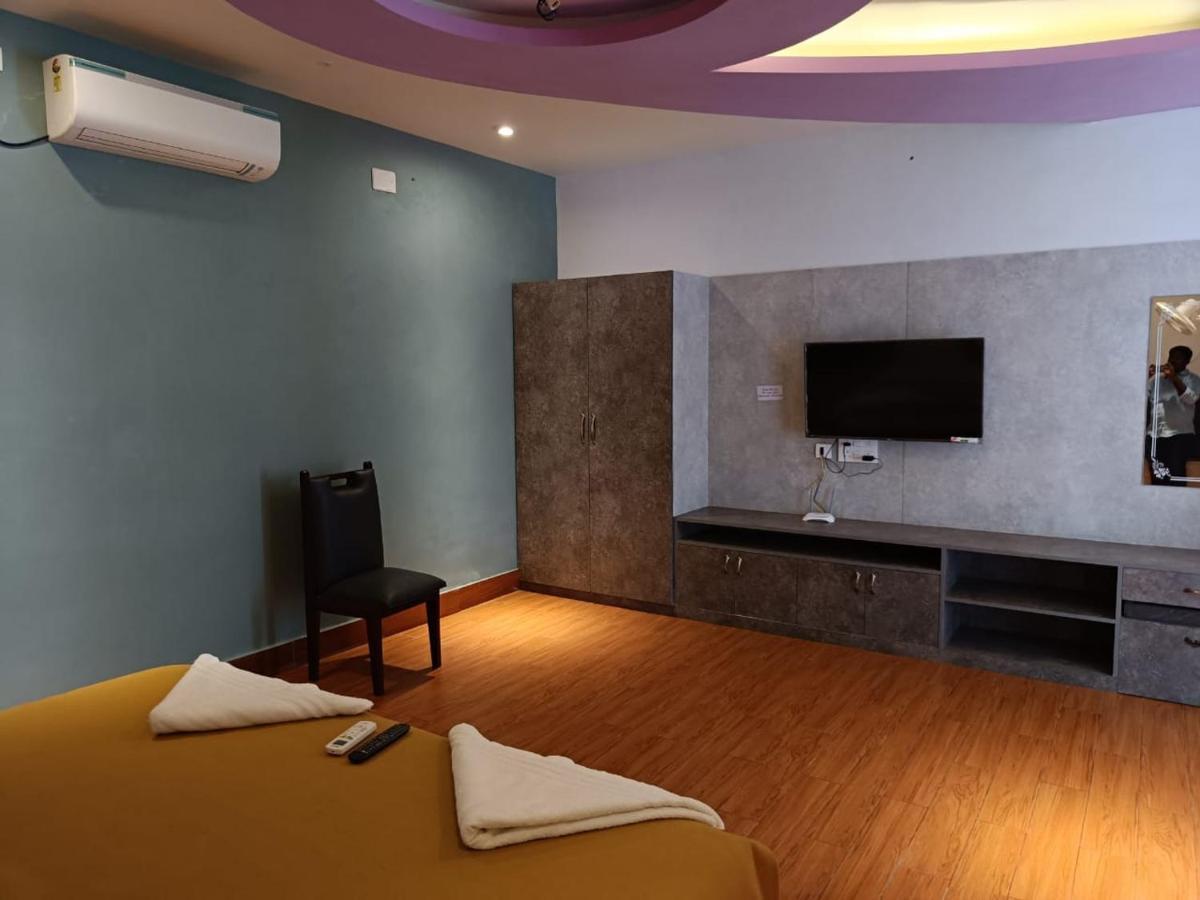 Umino Beach Resort Csennai Kültér fotó
