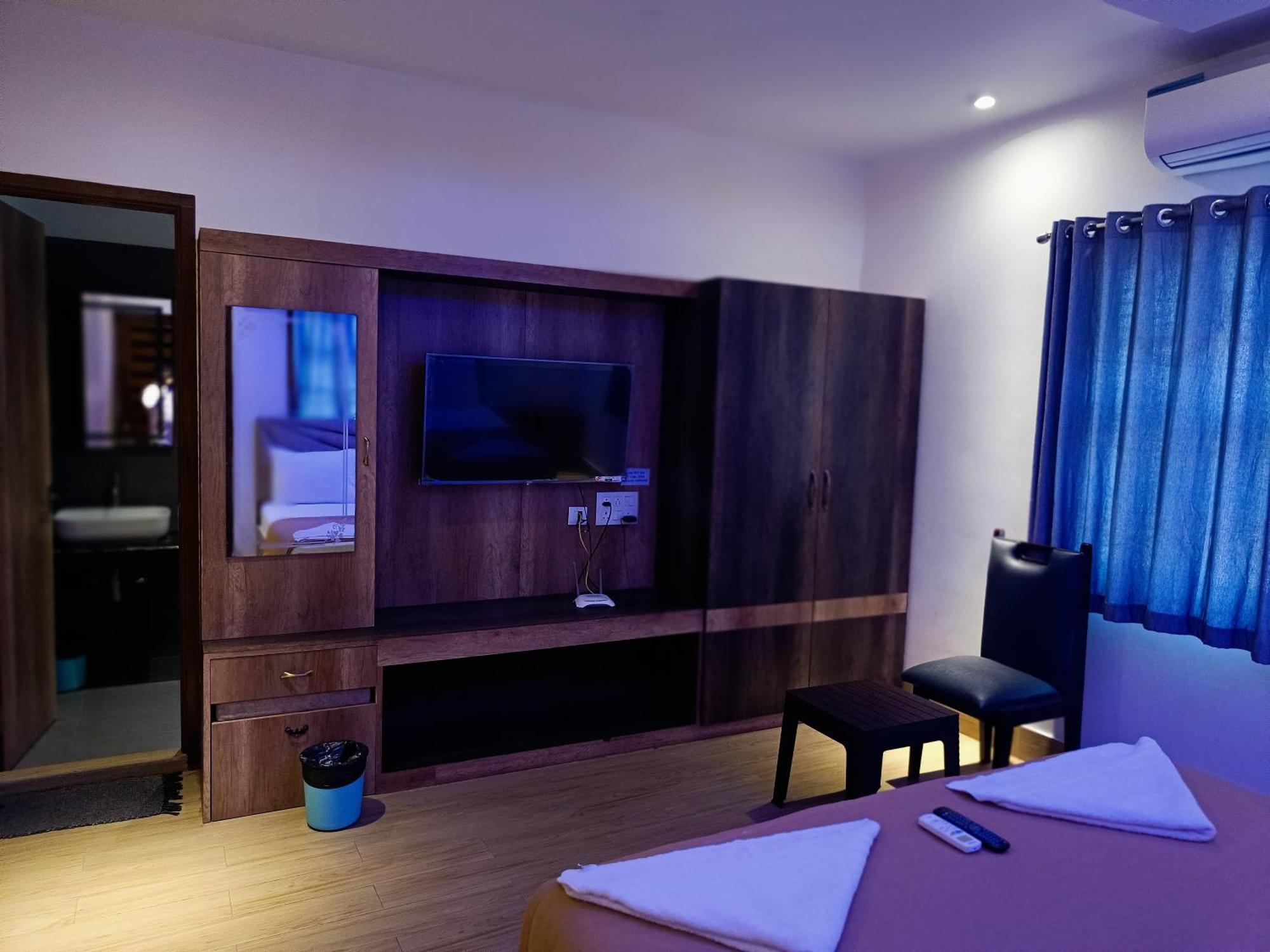 Umino Beach Resort Csennai Kültér fotó